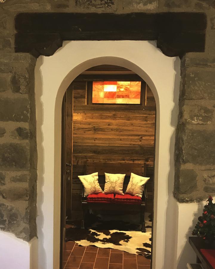 Casa Benassi ,room&suite , Con Zona Benessere * Riolunato